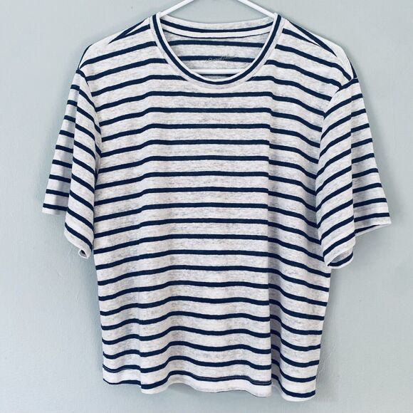 Universal Thread T Shirt Large White Blue Striped Boxy Nautical Travel Capsule - Picture 1 of 5